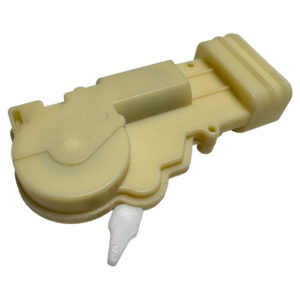 Привід замка дверей правий задній 6913030110 6905048010 69050-48010